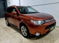 MITSUBISHI Outlander 220 DID Motion 4WD 7 plazas