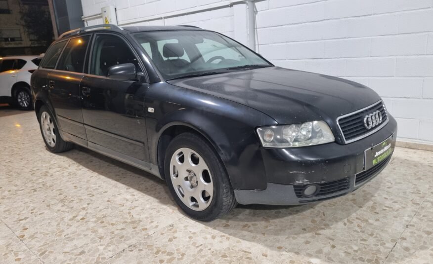 AUDI A4 Avant 2.5 tdi