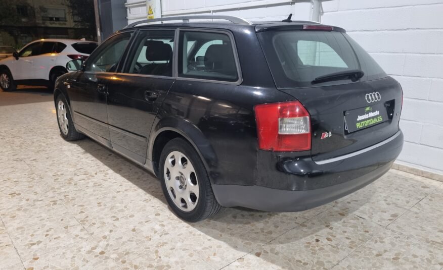 AUDI A4 Avant 2.5 tdi