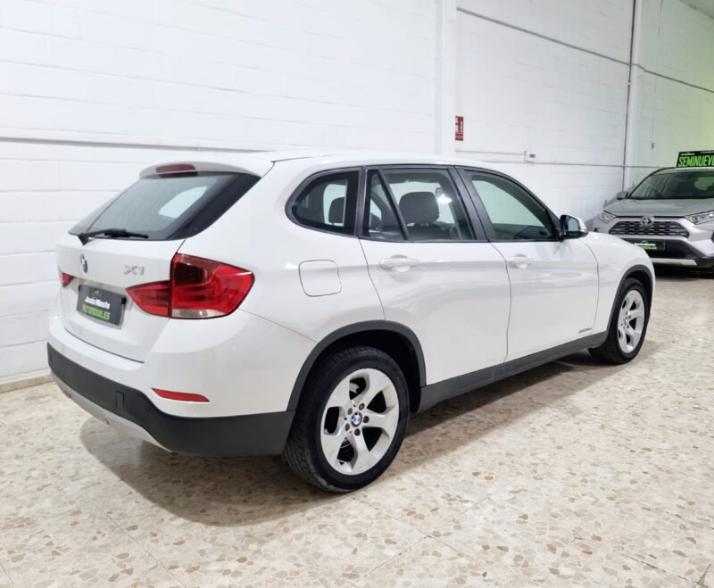 BMW X1 SDrive18d
