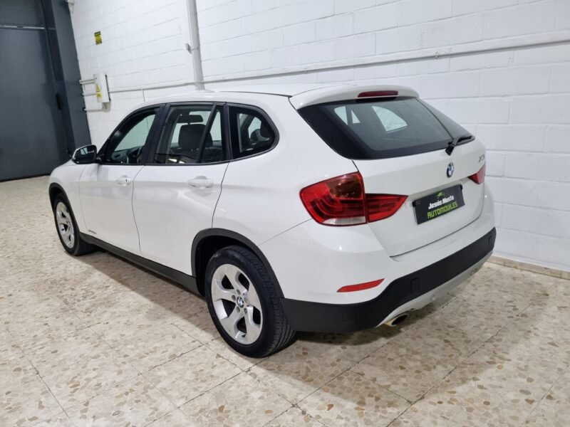 BMW X1 SDrive18d