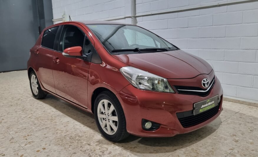 TOYOTA yaris 1.3 vtti active