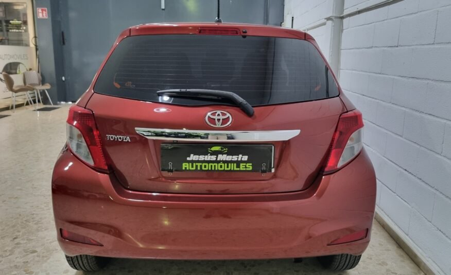 TOYOTA yaris 1.3 vtti active