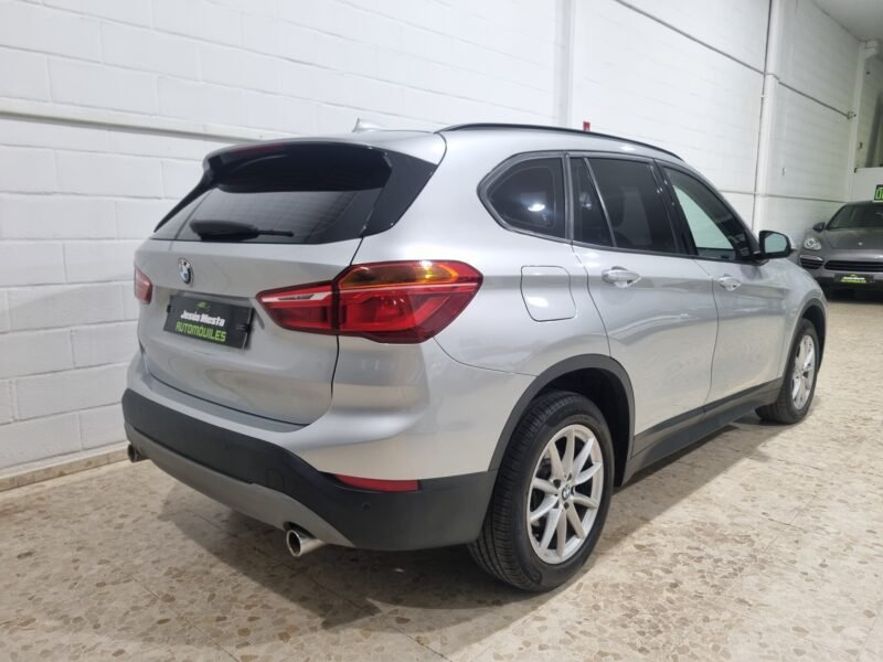 BMW X1 SDrive18d