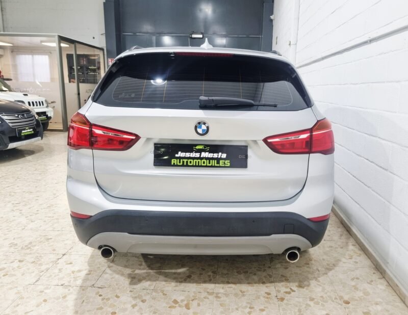 BMW X1 SDrive18d