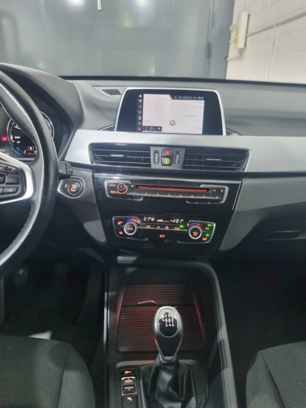 BMW X1 SDrive18d