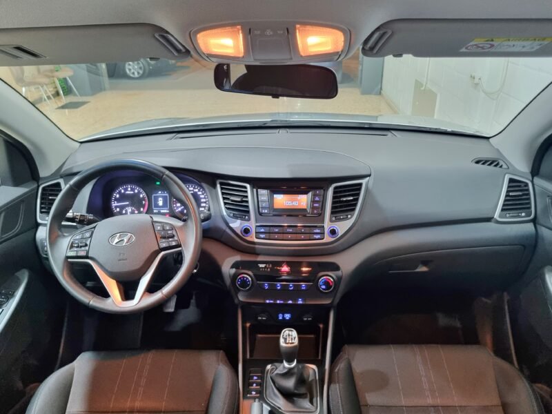 HYUNDAI tucson Bluedrive essence