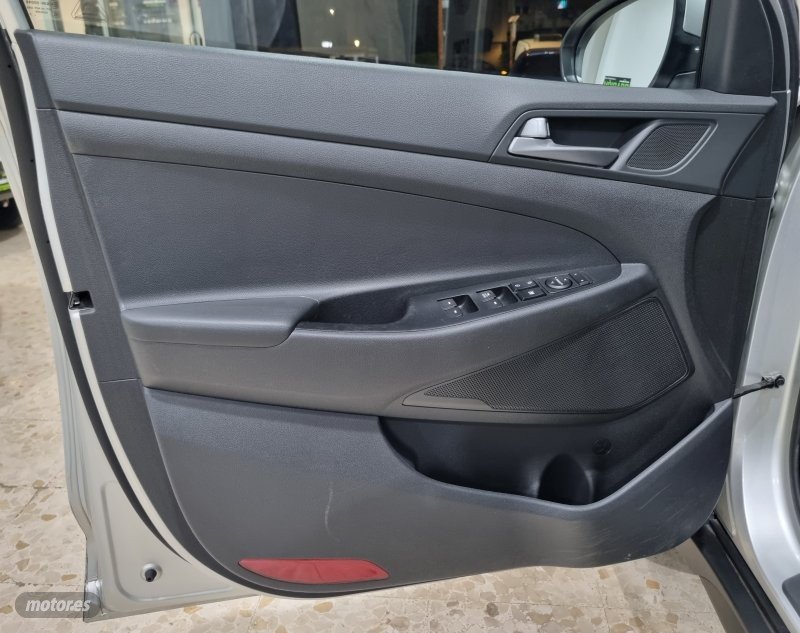 HYUNDAI tucson Bluedrive essence