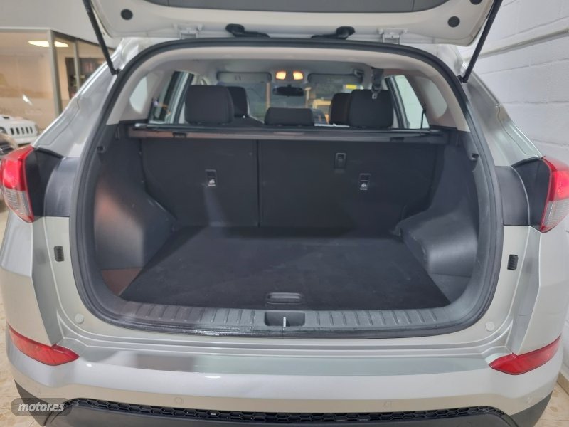 HYUNDAI tucson Bluedrive essence