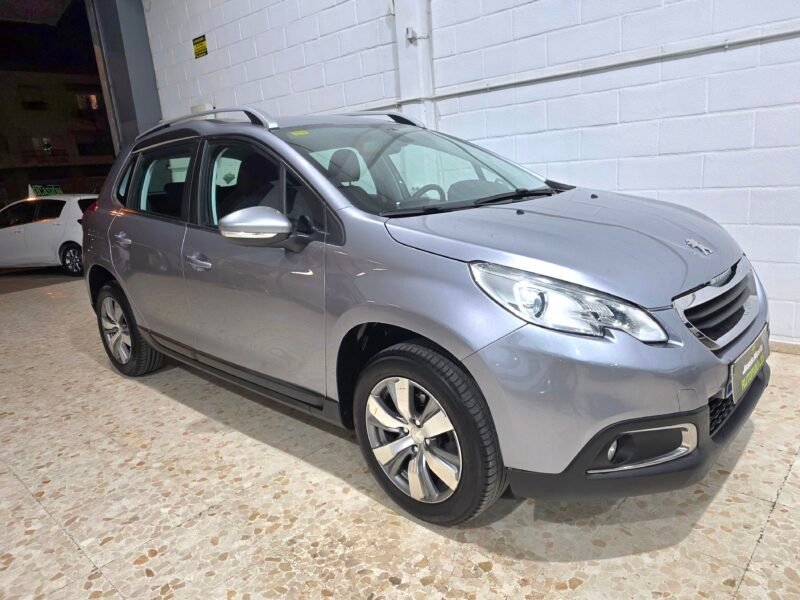 PEUGEOT 2008 1.2 vti active