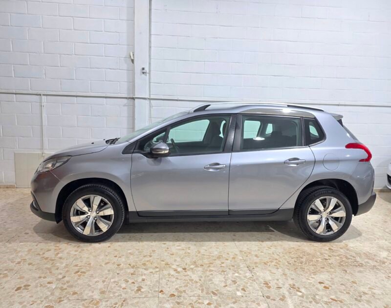 PEUGEOT 2008 1.2 vti active