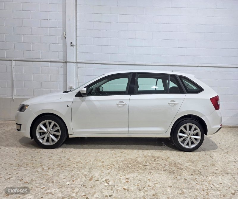 SKODA RAPID SPSCEBACK