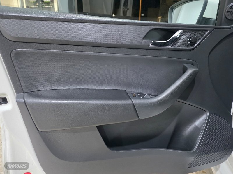 SKODA RAPID SPSCEBACK