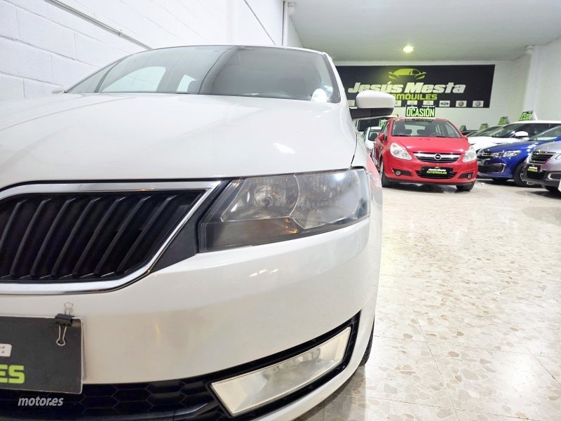 SKODA RAPID SPSCEBACK