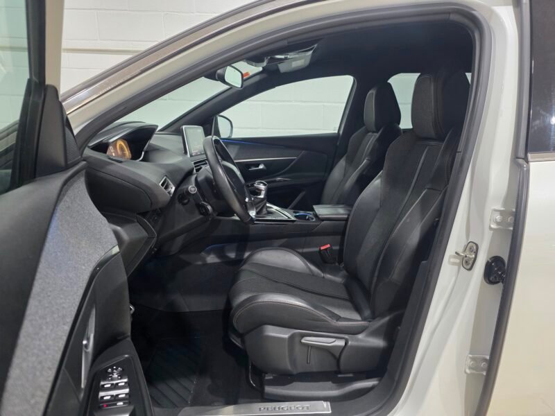 PEUGEOT 5008 Gt line hdi