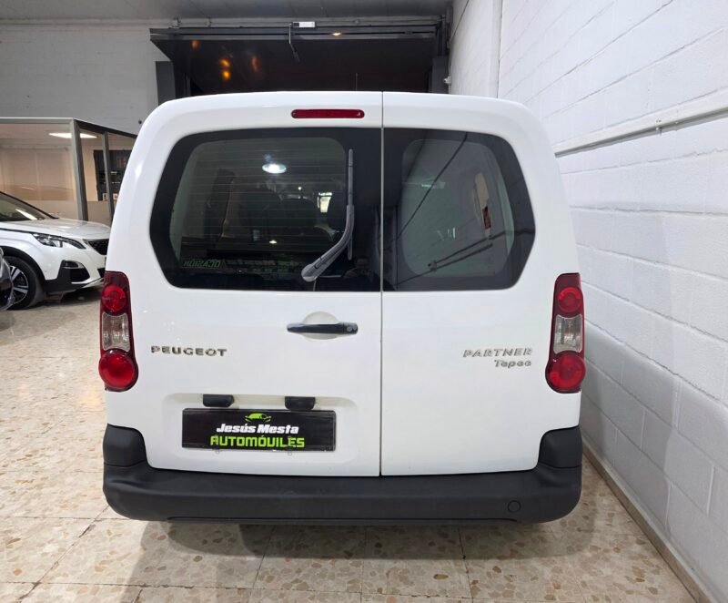 PEUGEOT Parnert Tepee