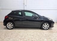 PEUGEOT 207 1.6 hdi sport