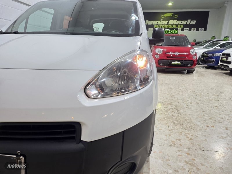 PEUGEOT Parnert Tepee