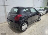 SUZUKI Swift 1.3 gl