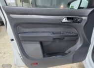 VOLKSWAGEN Touran 1.6 tdi advance