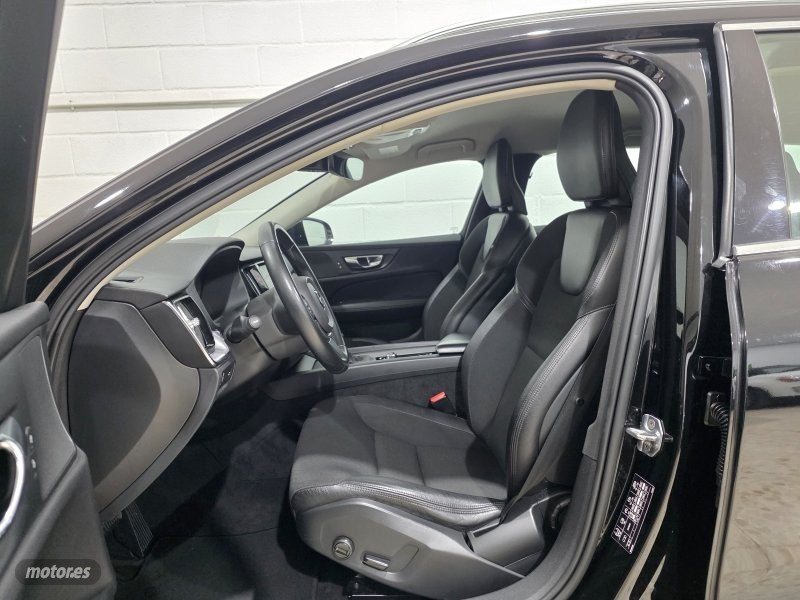 VOLVO V60 Business plus auto