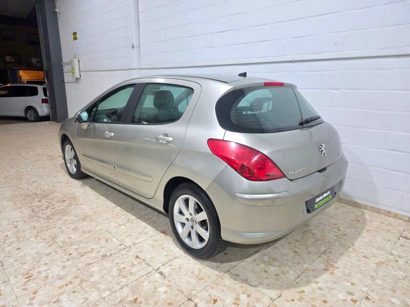 PEUGEOT 308 Sport vti