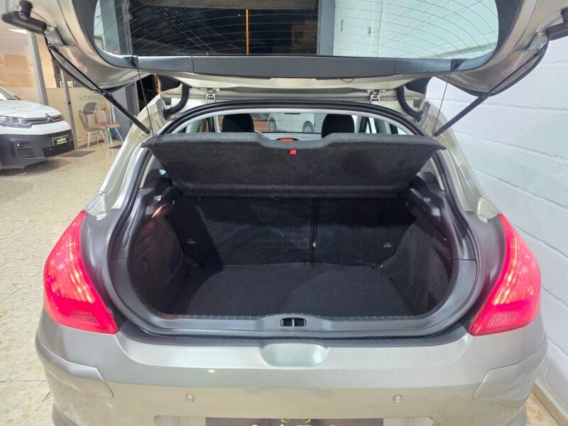 PEUGEOT 308 Sport vti