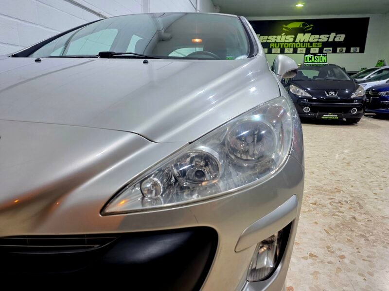 PEUGEOT 308 Sport vti