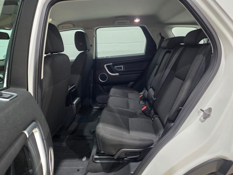 LAND-ROVER Discovery Sport