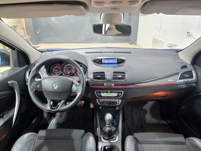 RENAULT Megane Gt style