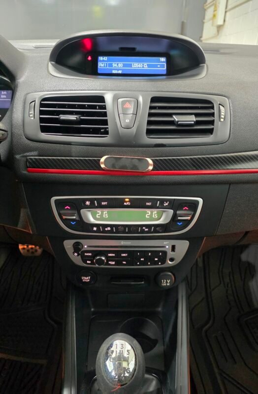 RENAULT Megane Gt style