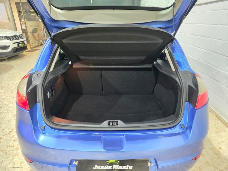 RENAULT Megane Gt style