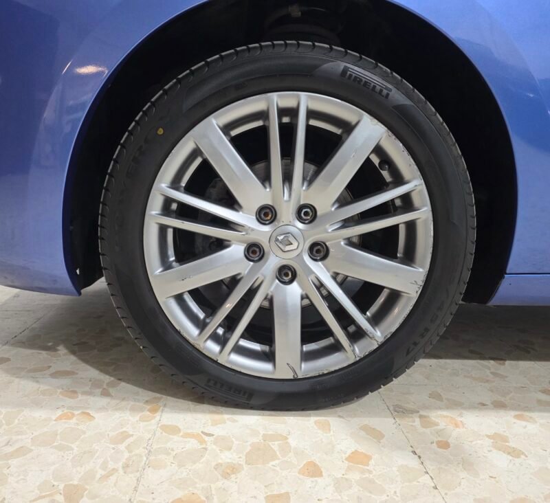 RENAULT Megane Gt style