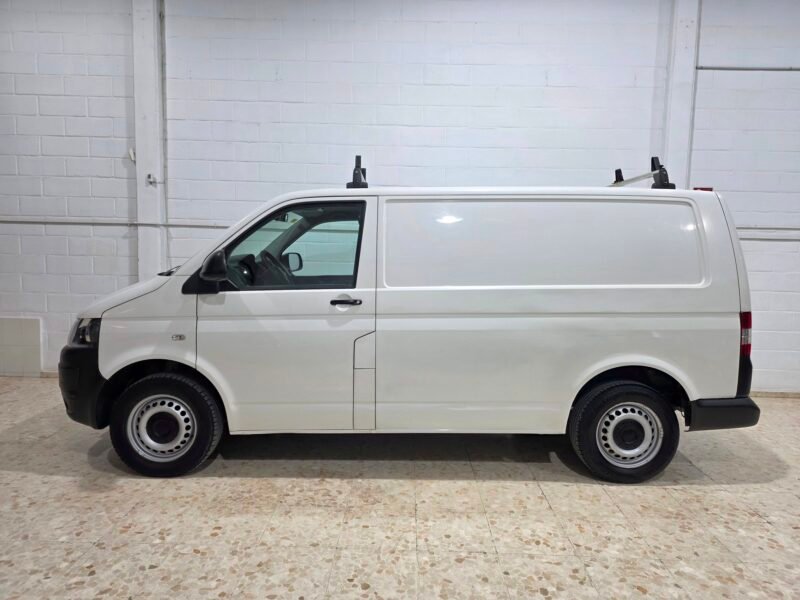 VOLKSWAGEN Transporter 2.0 tdi