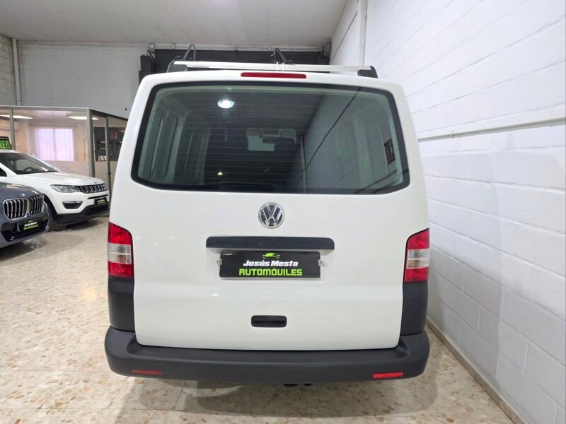 VOLKSWAGEN Transporter 2.0 tdi