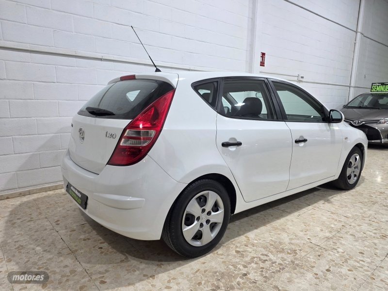 HYUNDAI I 30 1.4 CLASSIC