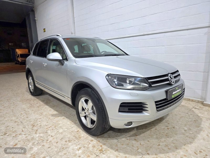 VOLKSWAGEN Touareg V6 tdi premium