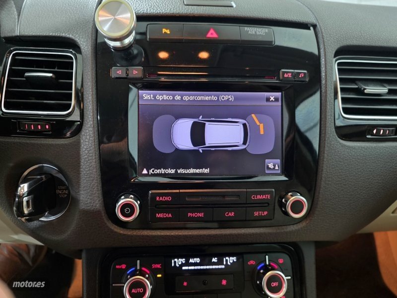 VOLKSWAGEN Touareg V6 tdi premium