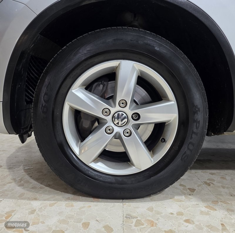 VOLKSWAGEN Touareg V6 tdi premium