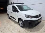 PEUGEOT Parnert Furgon HDI Talla M