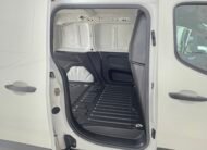 PEUGEOT Parnert Furgon HDI Talla M