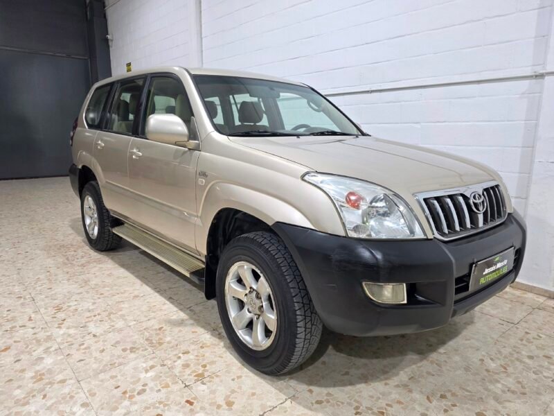 TOYOTA Land Cruiser 3.0 d4d Vx