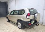 TOYOTA Land Cruiser 3.0 d4d Vx