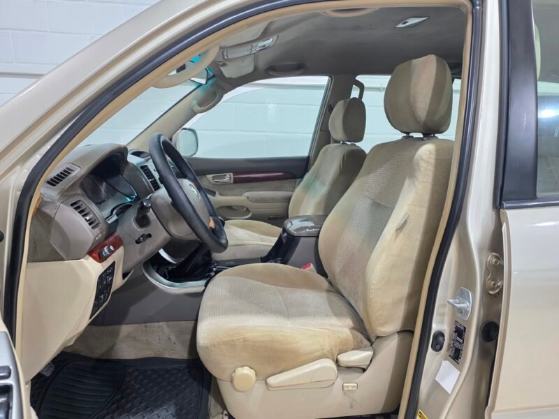 TOYOTA Land Cruiser 3.0 d4d Vx