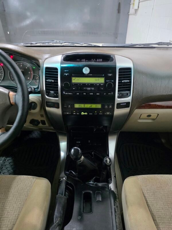 TOYOTA Land Cruiser 3.0 d4d Vx