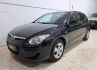 HYUNDAI i30 1.6 crdi confort
