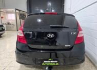 HYUNDAI i30 1.6 crdi confort