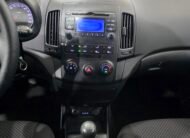 HYUNDAI i30 1.6 crdi confort