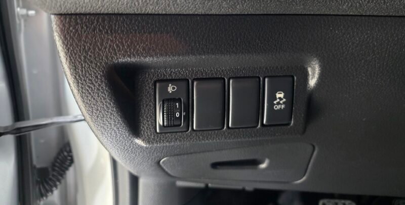 NISSAN X trail 2.0 dci 4×4