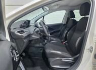 PEUGEOT 208 Style